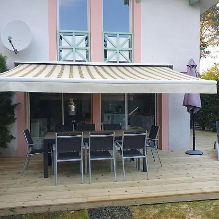 Duplex Avec Jardin 6 Personnes *